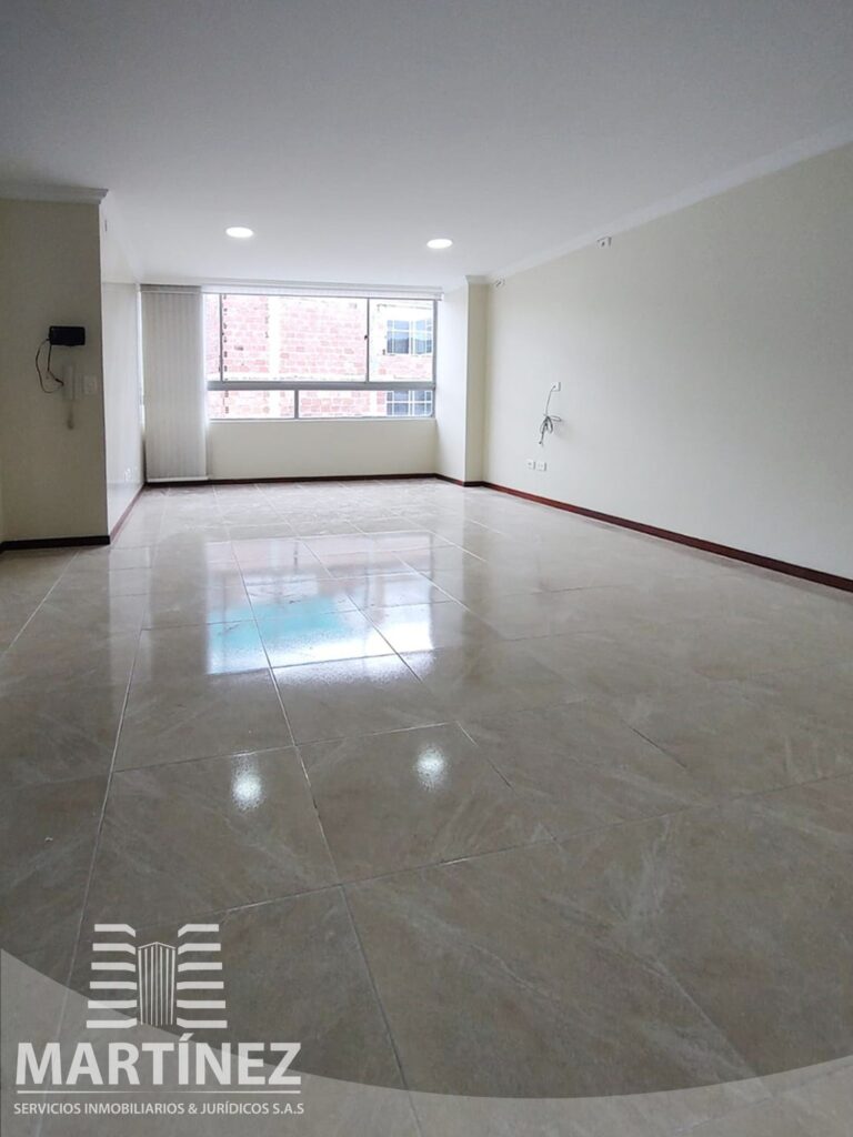 xr:d:DAFemI794a0:6,j:1777488608,t:23032917