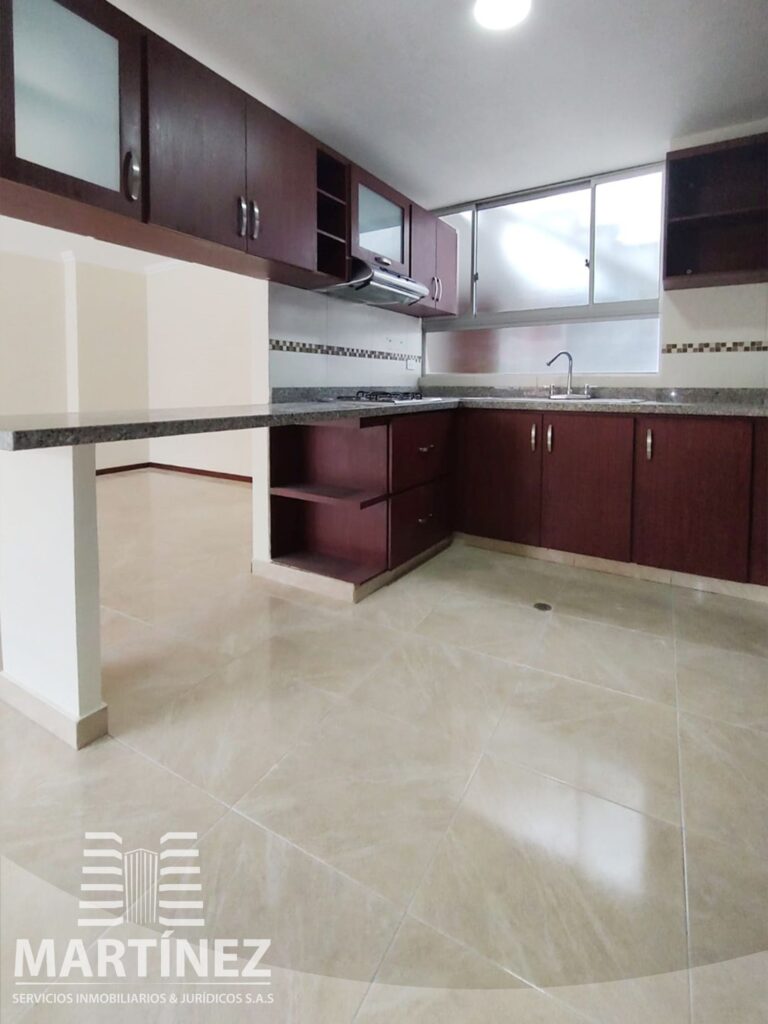 xr:d:DAFemI794a0:6,j:1777488608,t:23032917