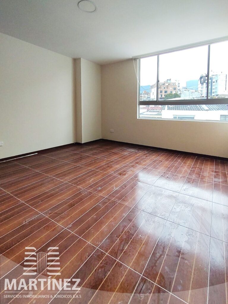 xr:d:DAFemI794a0:6,j:1777488608,t:23032917